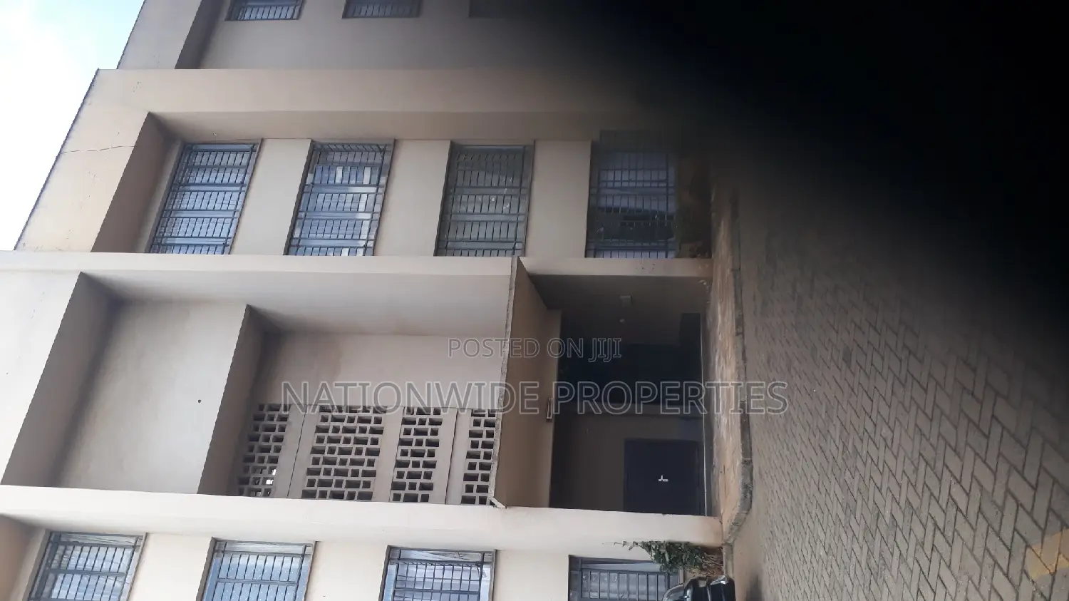 3 Bedrooms Apartment Near Coptic Hospital