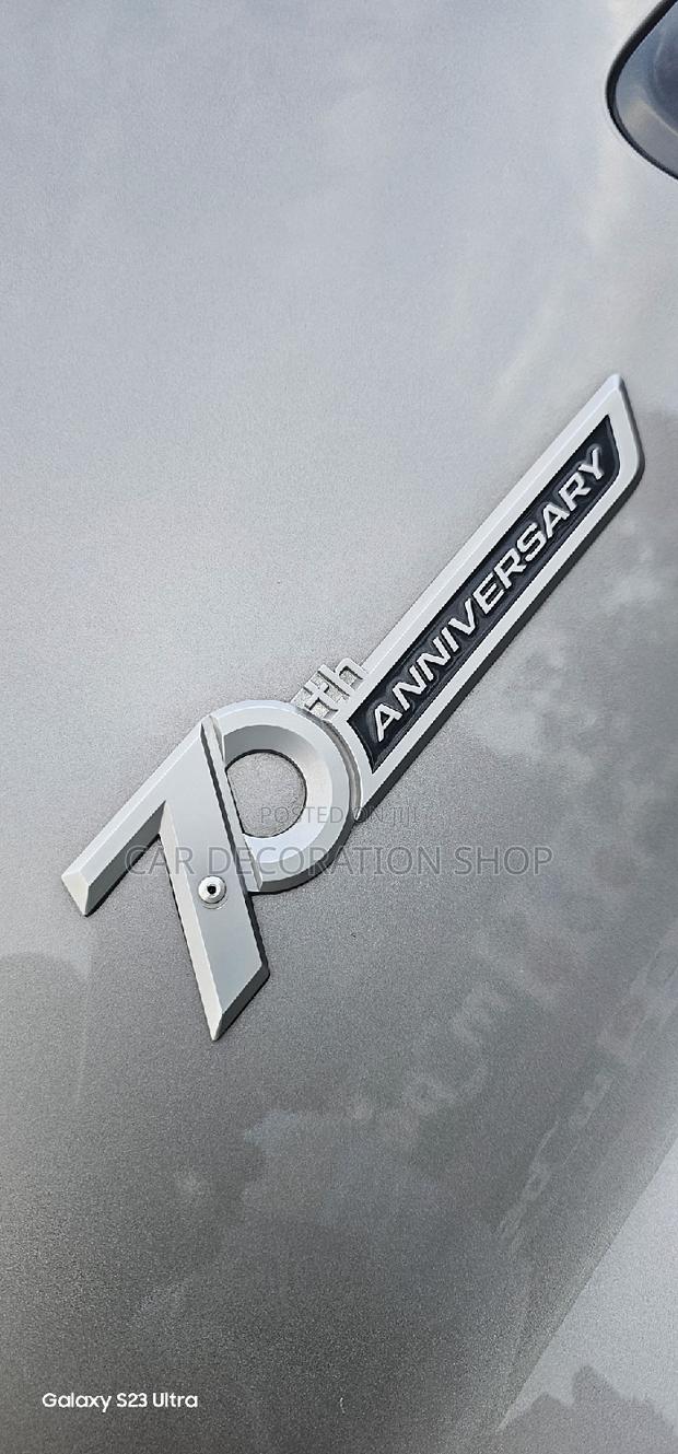 Chrome 70th Anniversary Badge for Prados