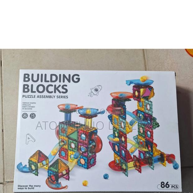 86 Pieces Building Blocks - main view