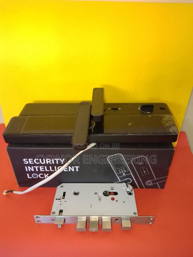 Biometric Locks Ensure Security Comfort at Your Airbnbs - main view