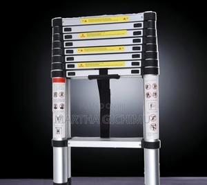 Single Telescopic 2.0m Ladder - thumbnail 2