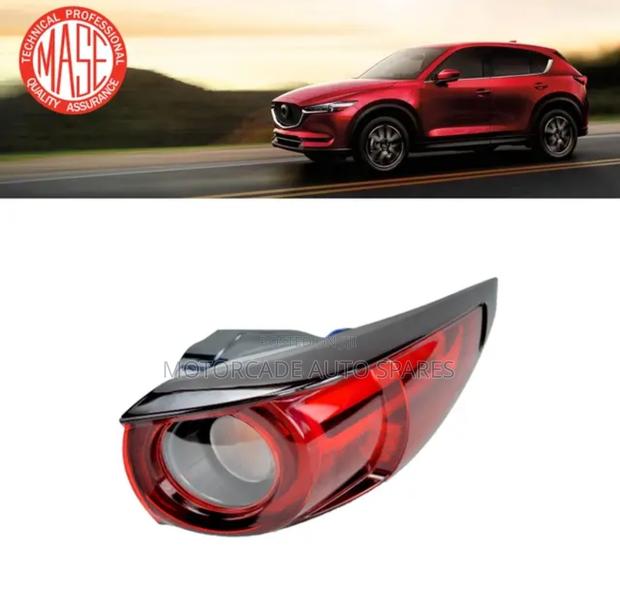 Mazda CX5 2018 Tail Light - main view