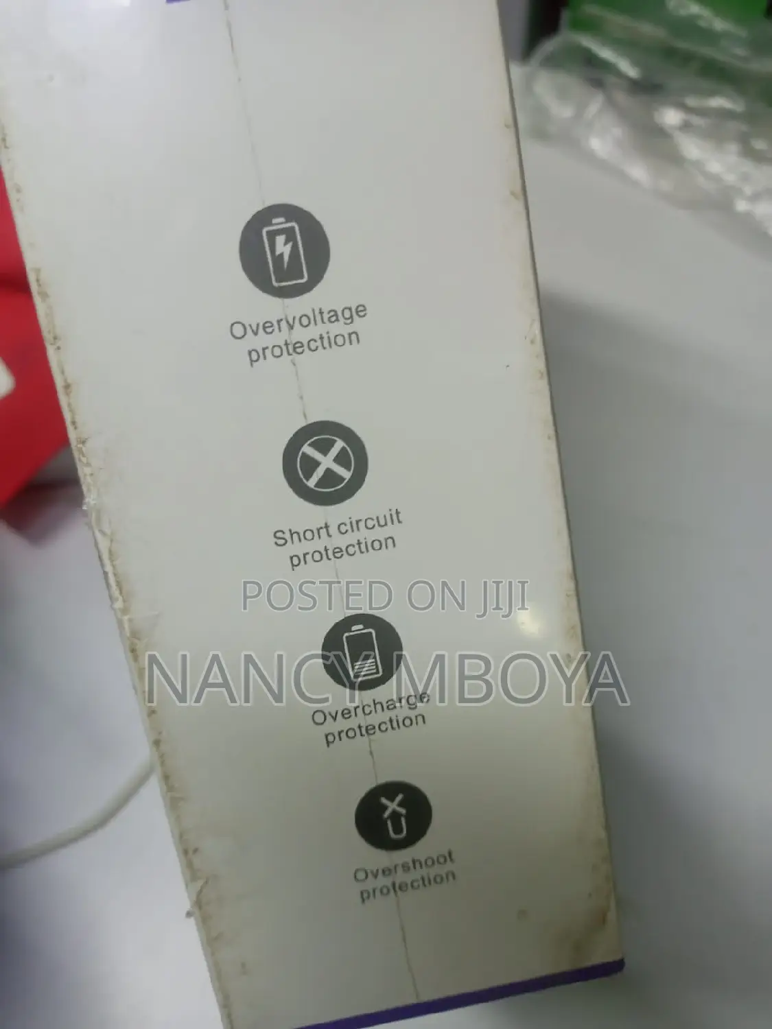 High Capacity Triple Input 4 USB Output 40000mah Power Bank