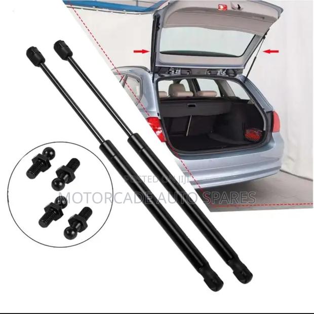 Toyota Fielder Boot Shocks