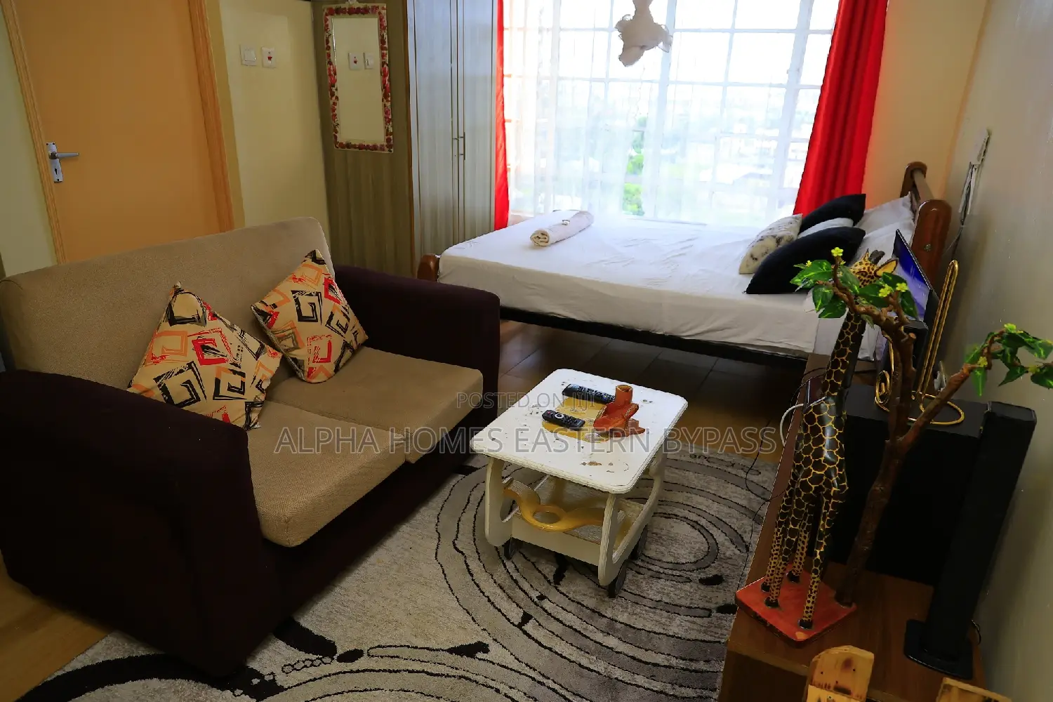 Tastefully Furnished Studio With Amazing Views