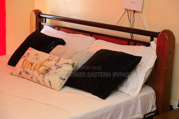 Tastefully Furnished Studio With Amazing Views - thumbnail 19