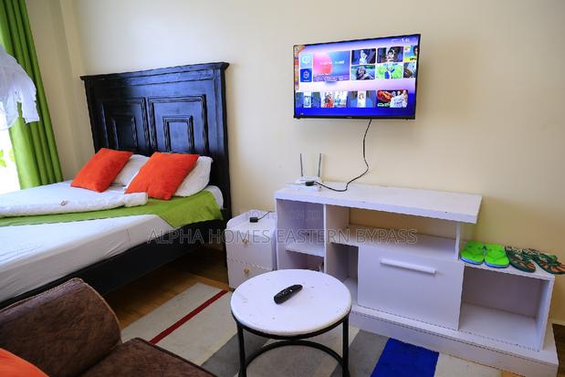 Modern Elegance: Fully Equipped Studio Getaway - thumbnail 6