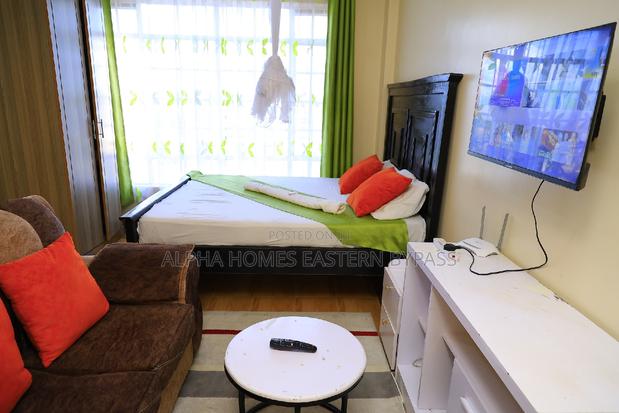 Modern Elegance: Fully Equipped Studio Getaway - thumbnail 8