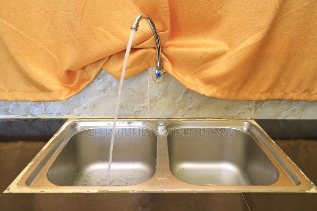 Modern Elegance: Fully Equipped Studio Getaway - thumbnail 17