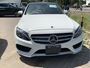 Mercedes-Benz C200 2017 White