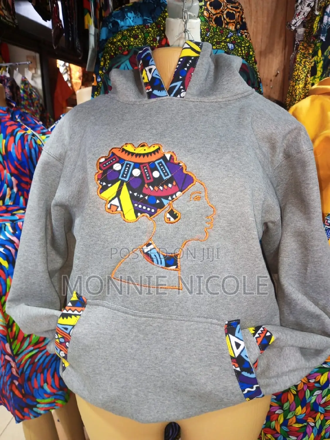 Stylish African Snoody