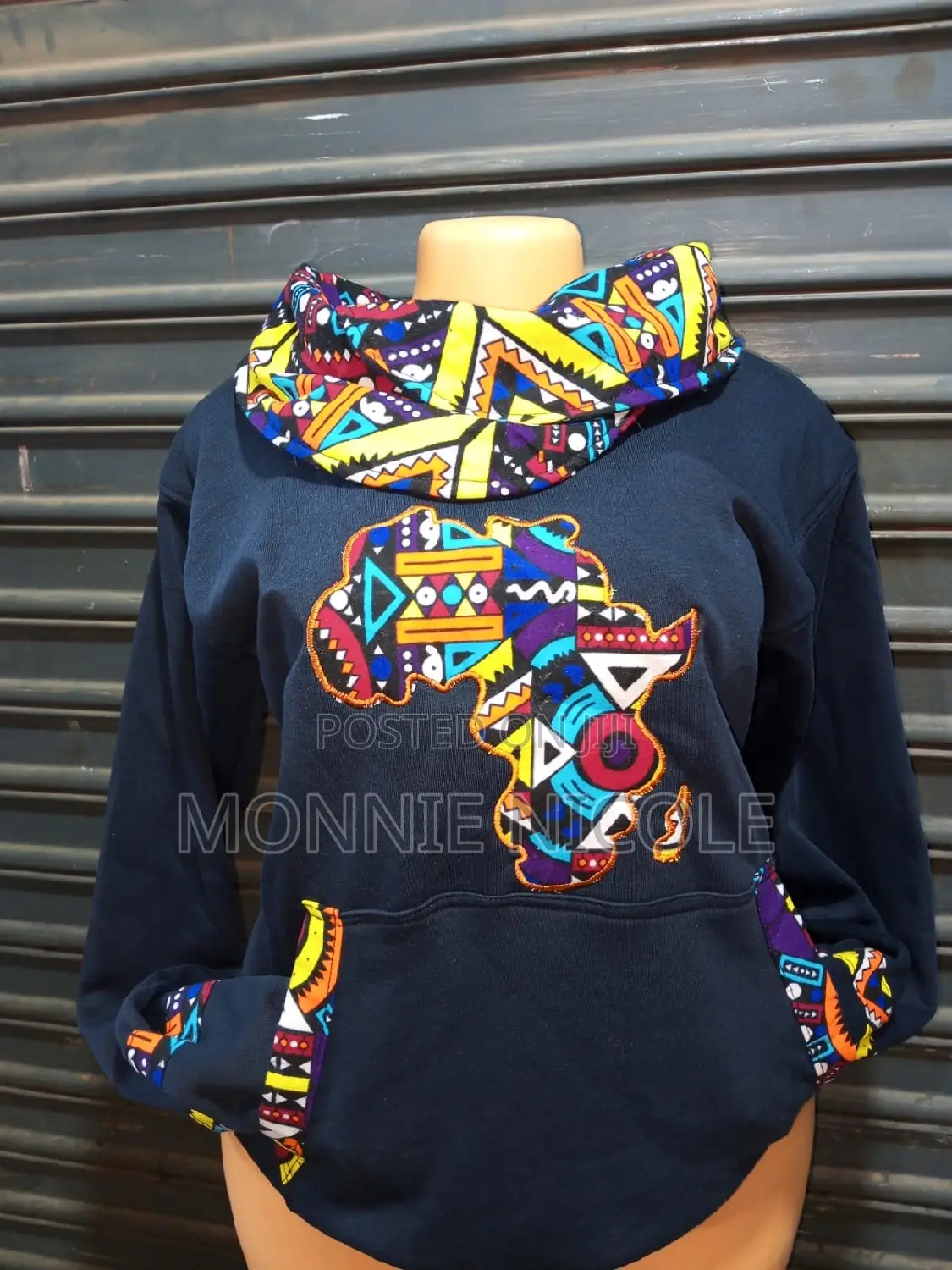 Stylish African Snoody