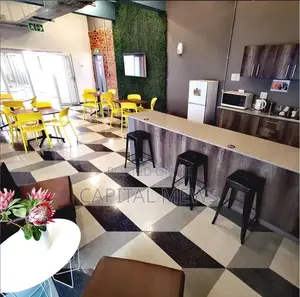 Fine Offices With All Amenities