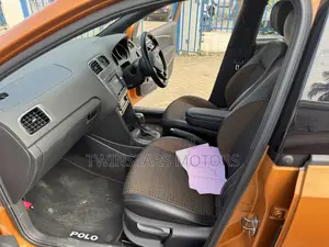 Volkswagen Polo 2017 Brown