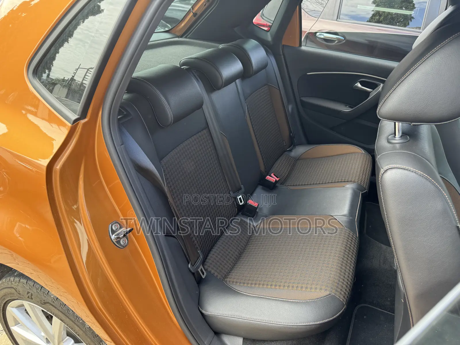 Volkswagen Polo 2017 Brown