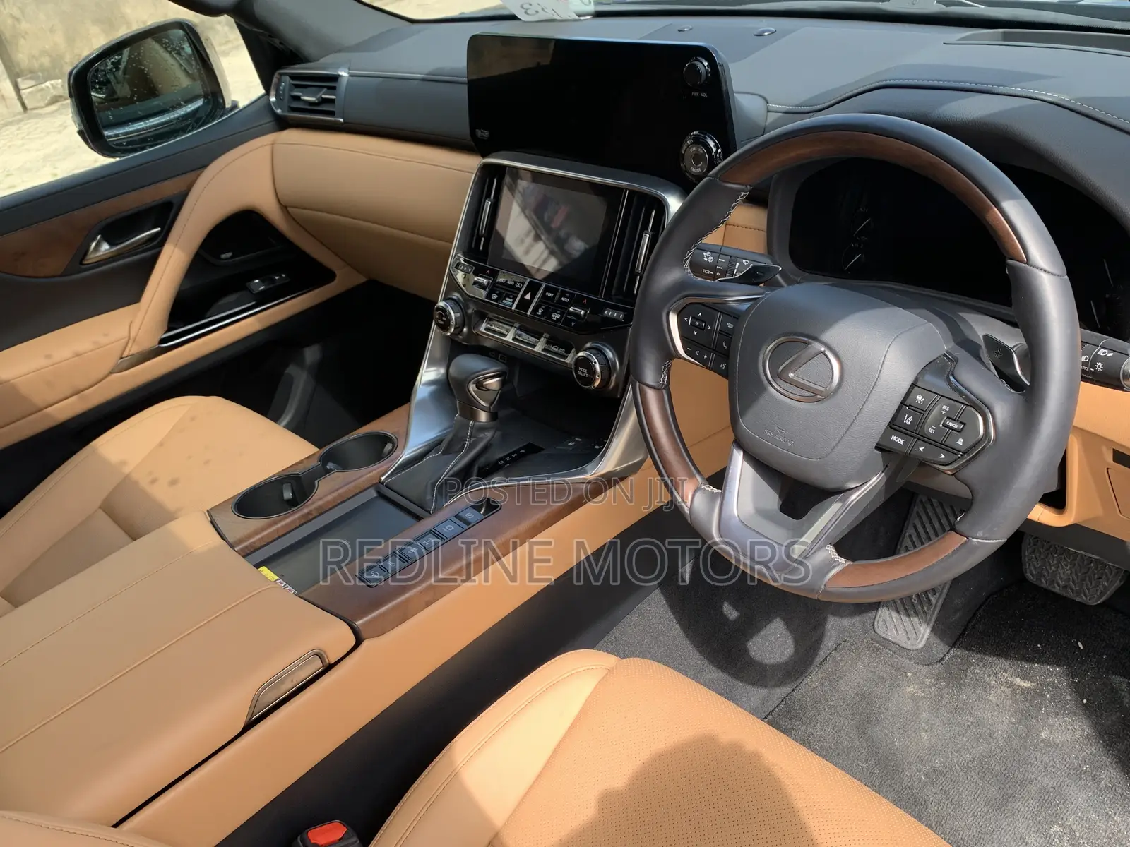 Lexus LX 2022 Black