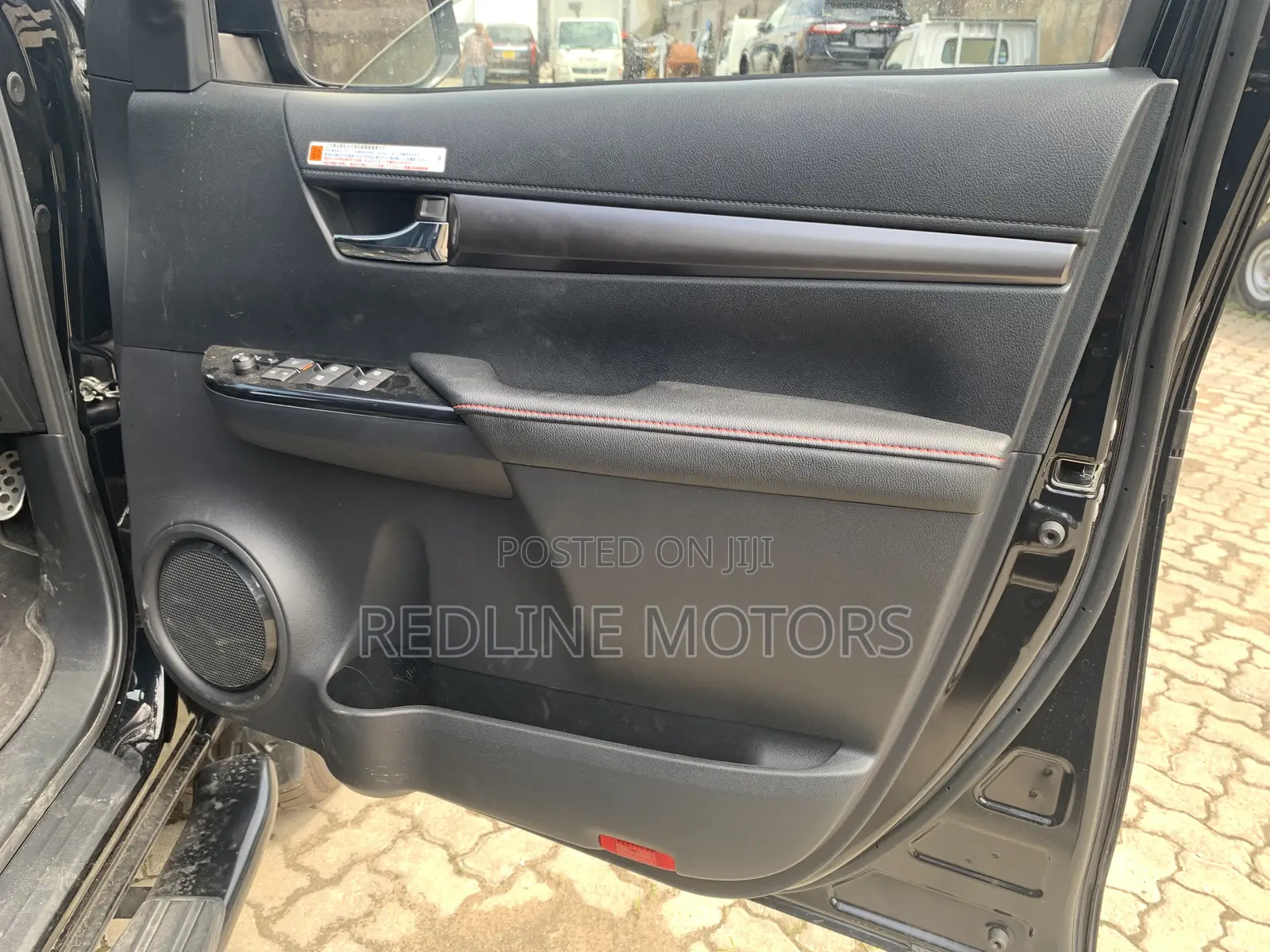 Toyota Hilux 2022 Black