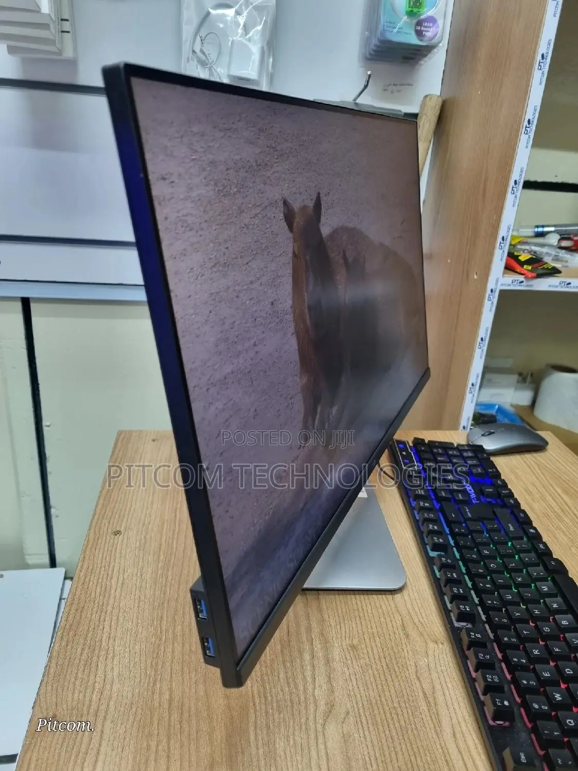Dell 23 Inch TFT Monitor Edge to Edge