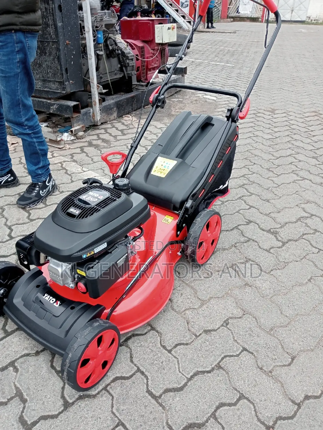 Yato 4.8hp Lawn Mower