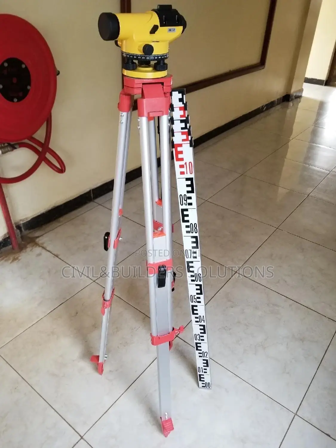 Dumpy Level (Calibrated) at Full Set