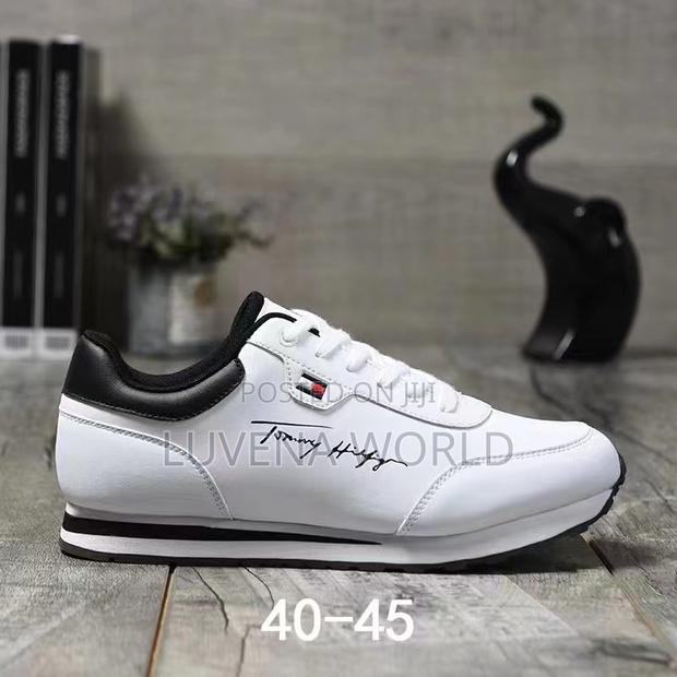 Tommy Hilfiger Sneakers - main view