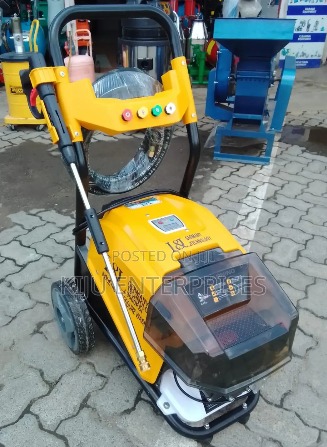 Highpressure L L Industrial Carwash
