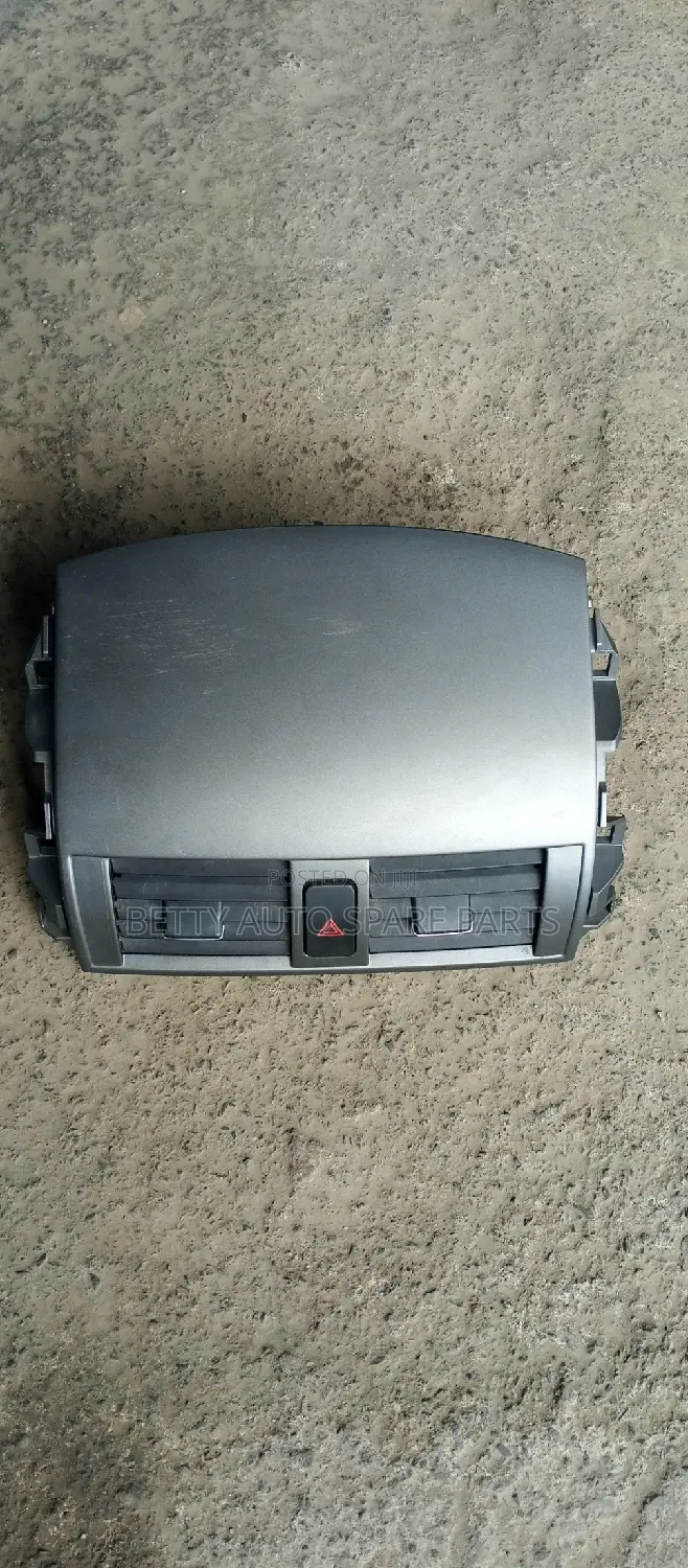 Nissan Note 2010 Dashboard Cover