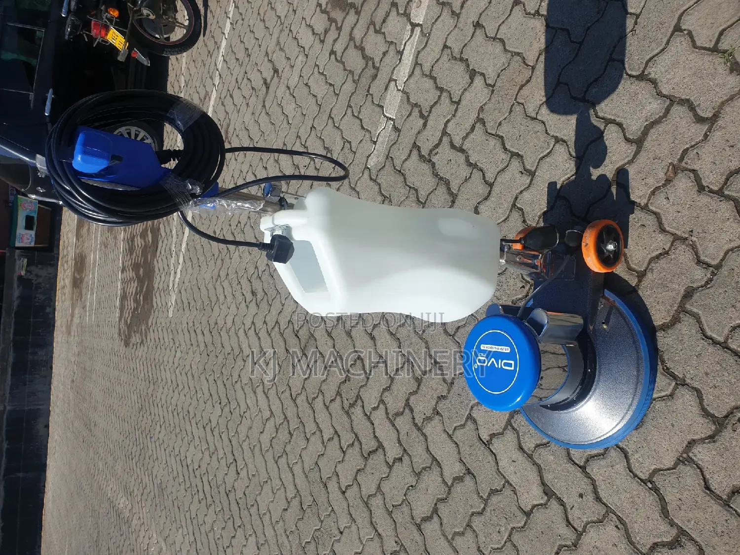 Floor Scrubbing Machine Divo Italy Brand
