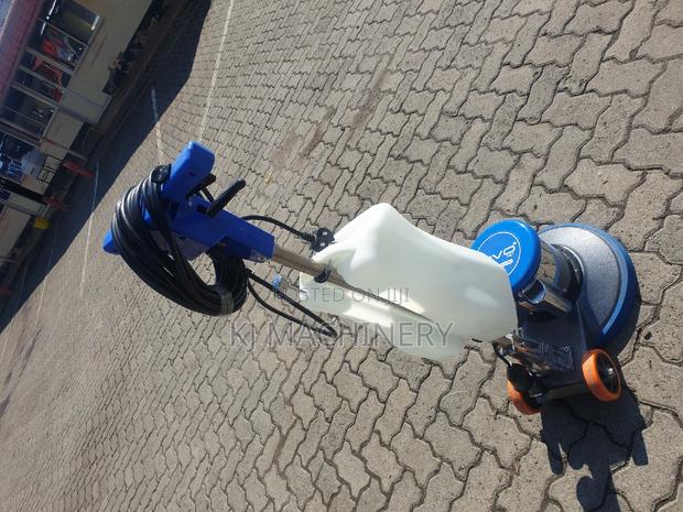 Floor Scrubbing Machine Divo Italy Brand - thumbnail 3