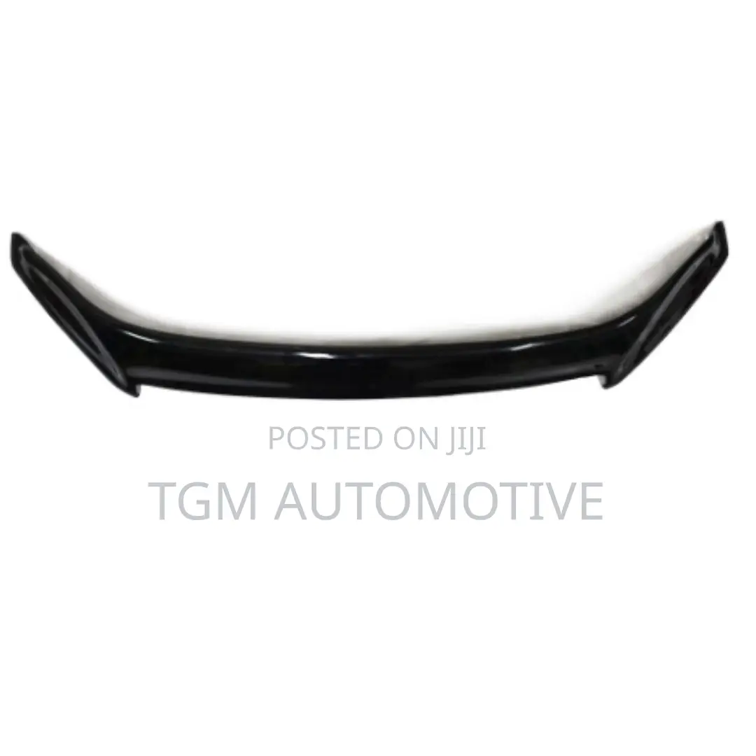 Isuzu D Max Bonnet Mate
