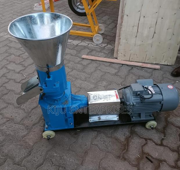 Pelletizer 5.5hp Available