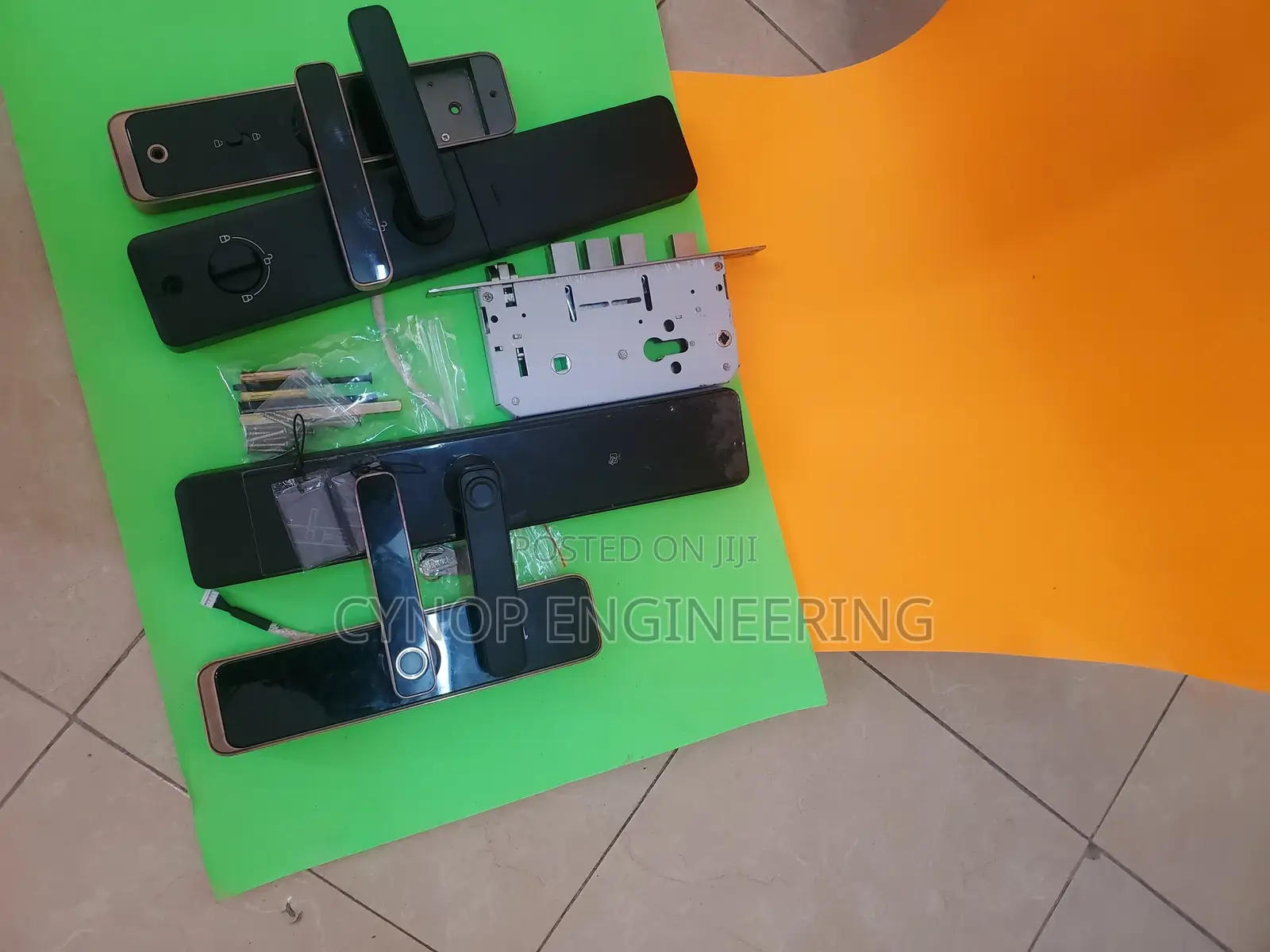 Smart Connectivity Biometric Locks for Airbnb