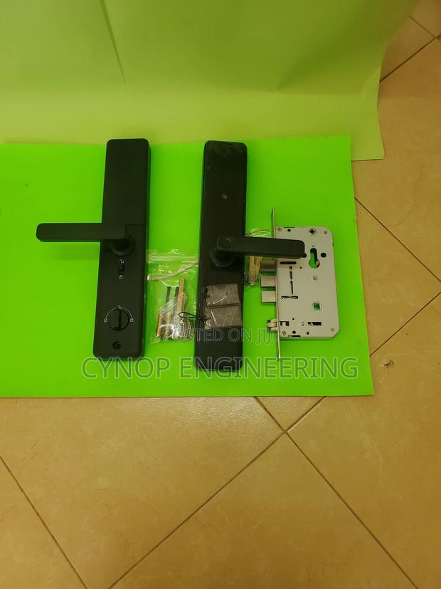 Airbnb Security Solutions With Topsec Biometric Locks - main view