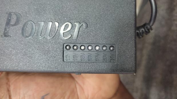 Universal Notebook Power Adapter - thumbnail 5