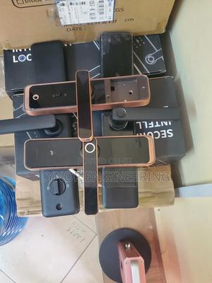 Unlock Airbnb With Ease With Topsec Biometric Locks - thumbnail 2