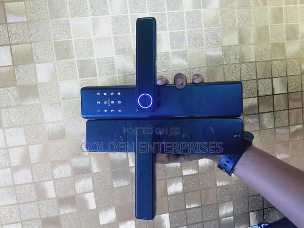 5 Way Unlock Intelligent Smart Door Lock - main view