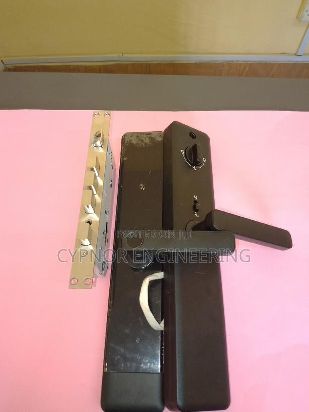 RFID Integration Mastery Biometric Locks for Home Security - main view