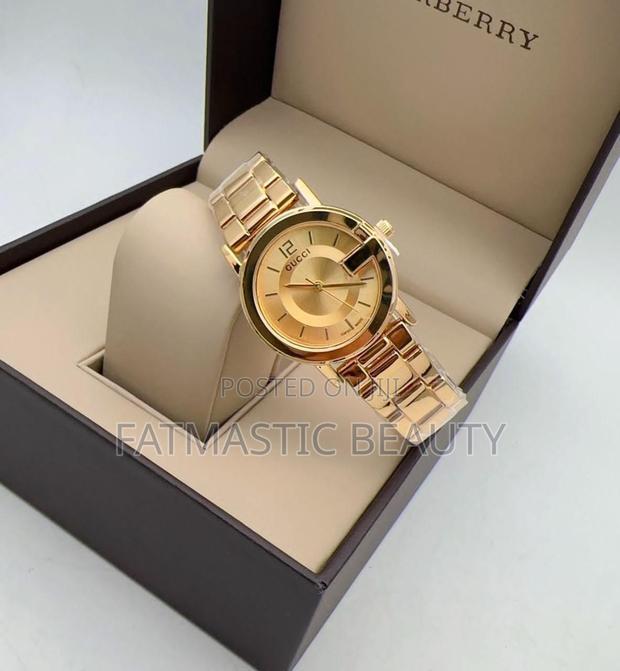 Stylish Watch Gucci - main view