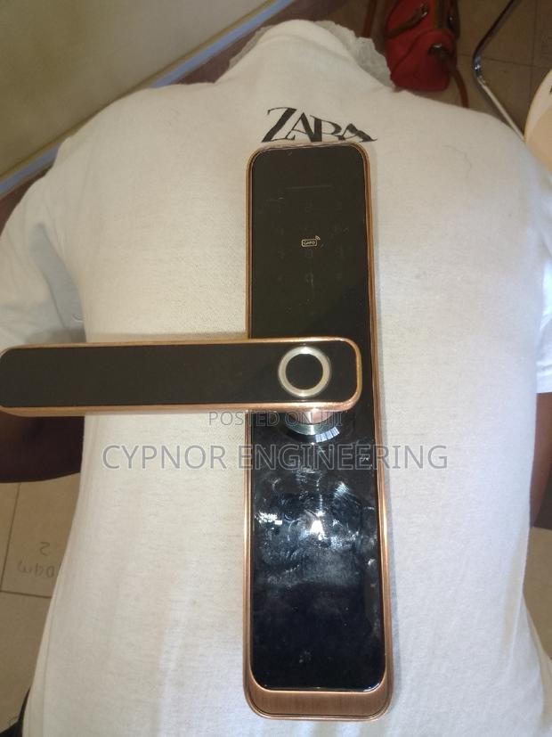 RFID Tech Forward Biometrics Wirelesss Smart Doorlocks - main view