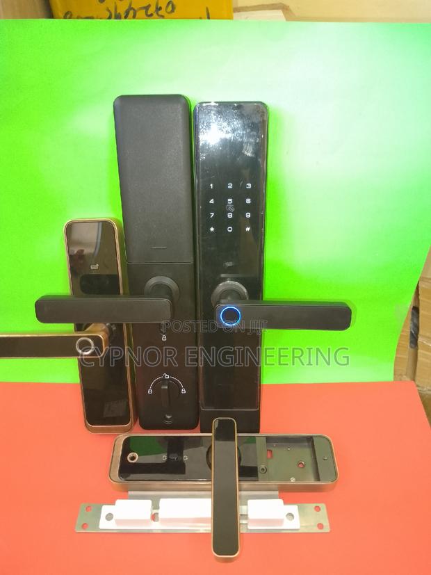 RFID Morden Convenience Biometric Smart Locks - main view