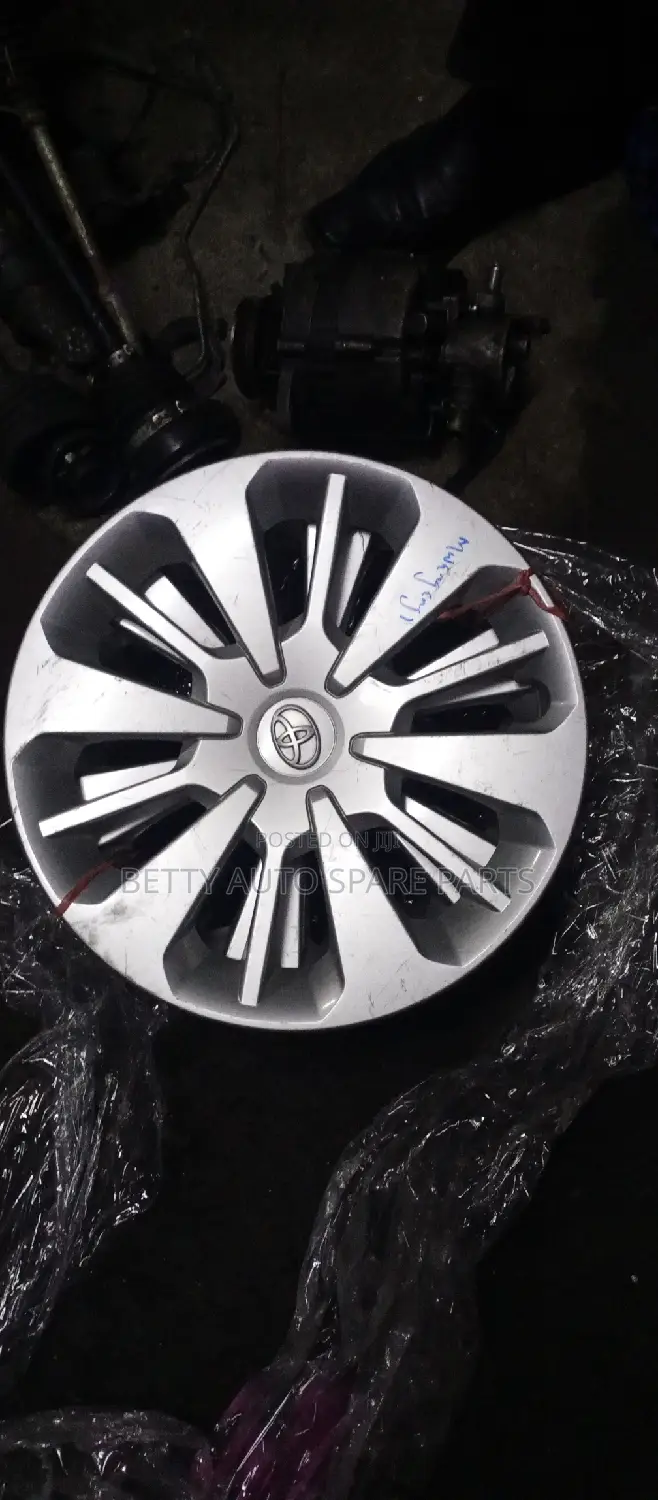 Toyota Passo Wheel Cap