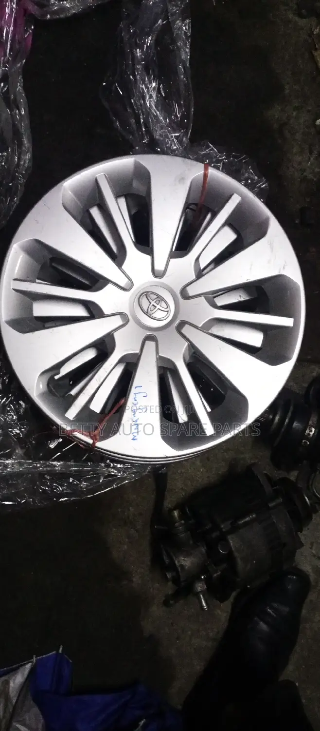 Toyota Passo Wheel Cap