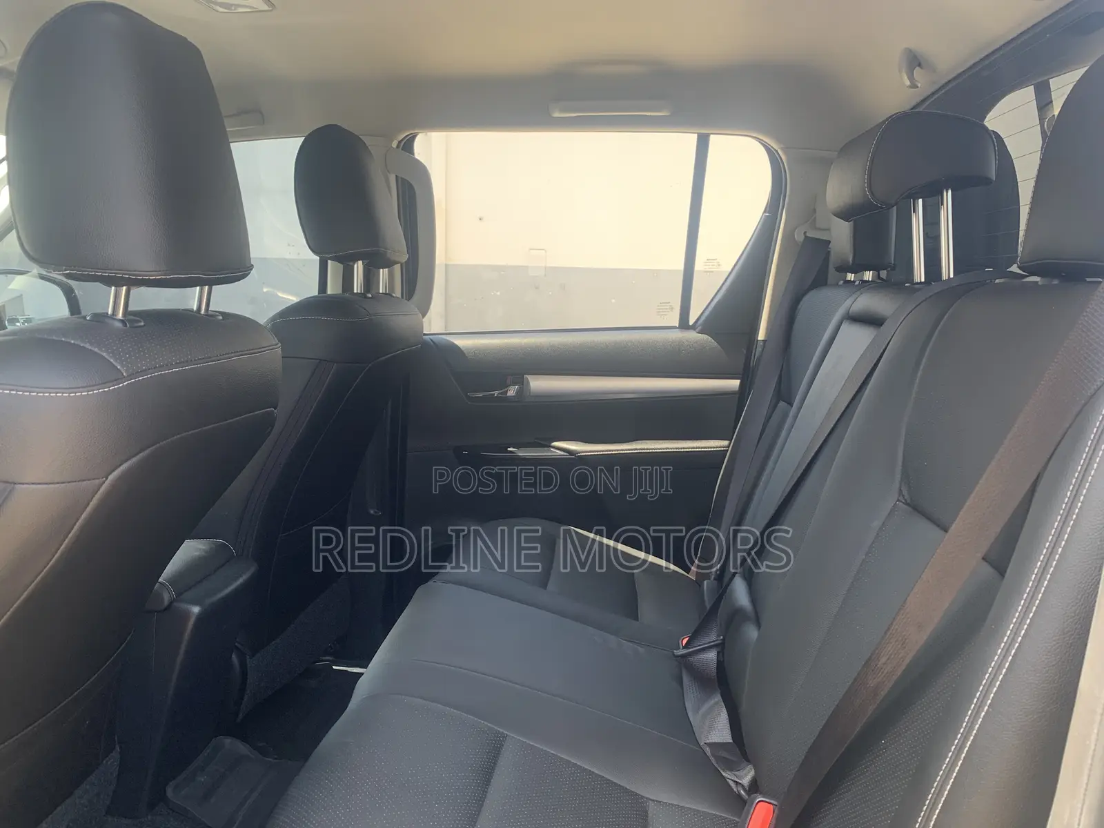Toyota Hilux SR5 4x4 2016 Gray