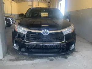 Toyota Kluger 2016 Black
