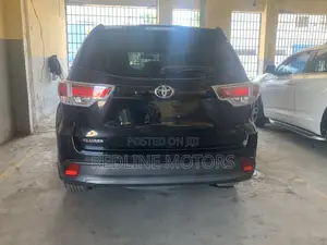 Toyota Kluger 2016 Black