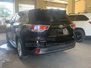 Toyota Kluger 2016 Black