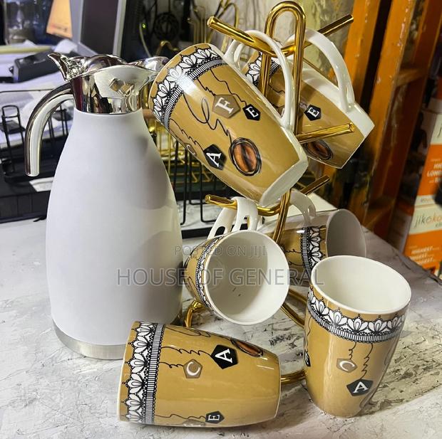 6pcs Coffee Mugs 430 Ml and Flask - main view