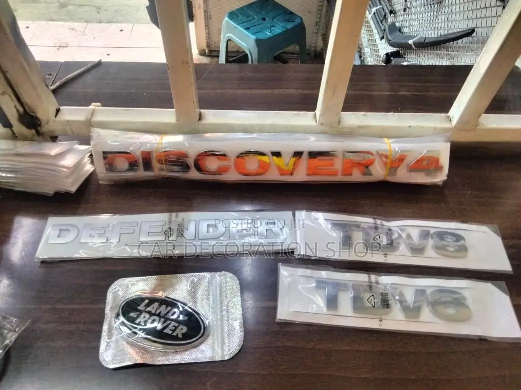 Discovery4,Defender,TDV6,TDV8,Land Rover Oval Badges