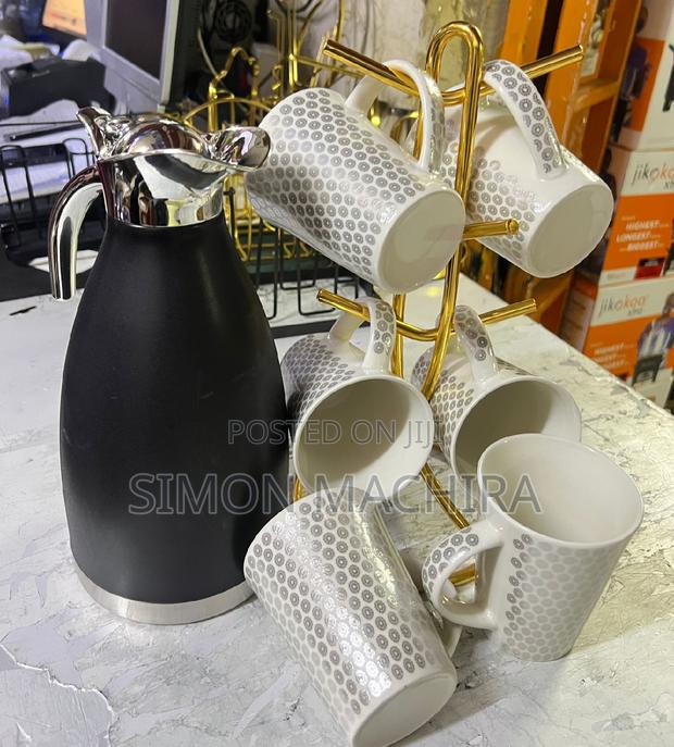 6 Mugs Ceramic With 2 LTR Flask