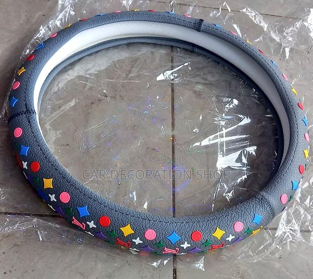 Universal Fit LV Steering Wheel Cover